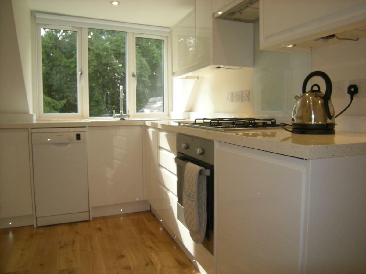 Brockenhurst Apartments Exterior photo